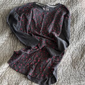 Gray VS Nightshirt with Stars